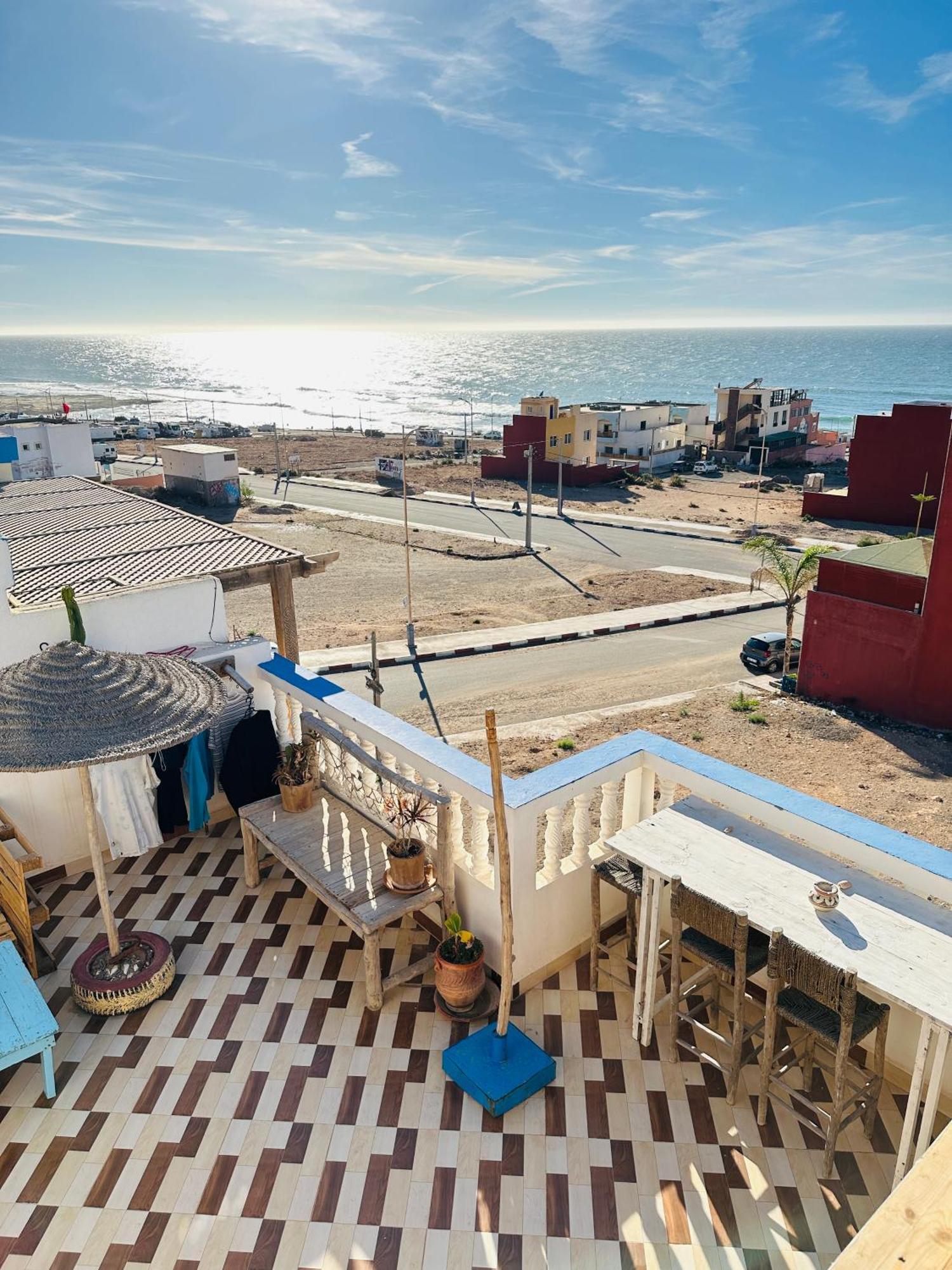 イムスワン Surf Break Morocco Bed & Breakfast エクステリア 写真
