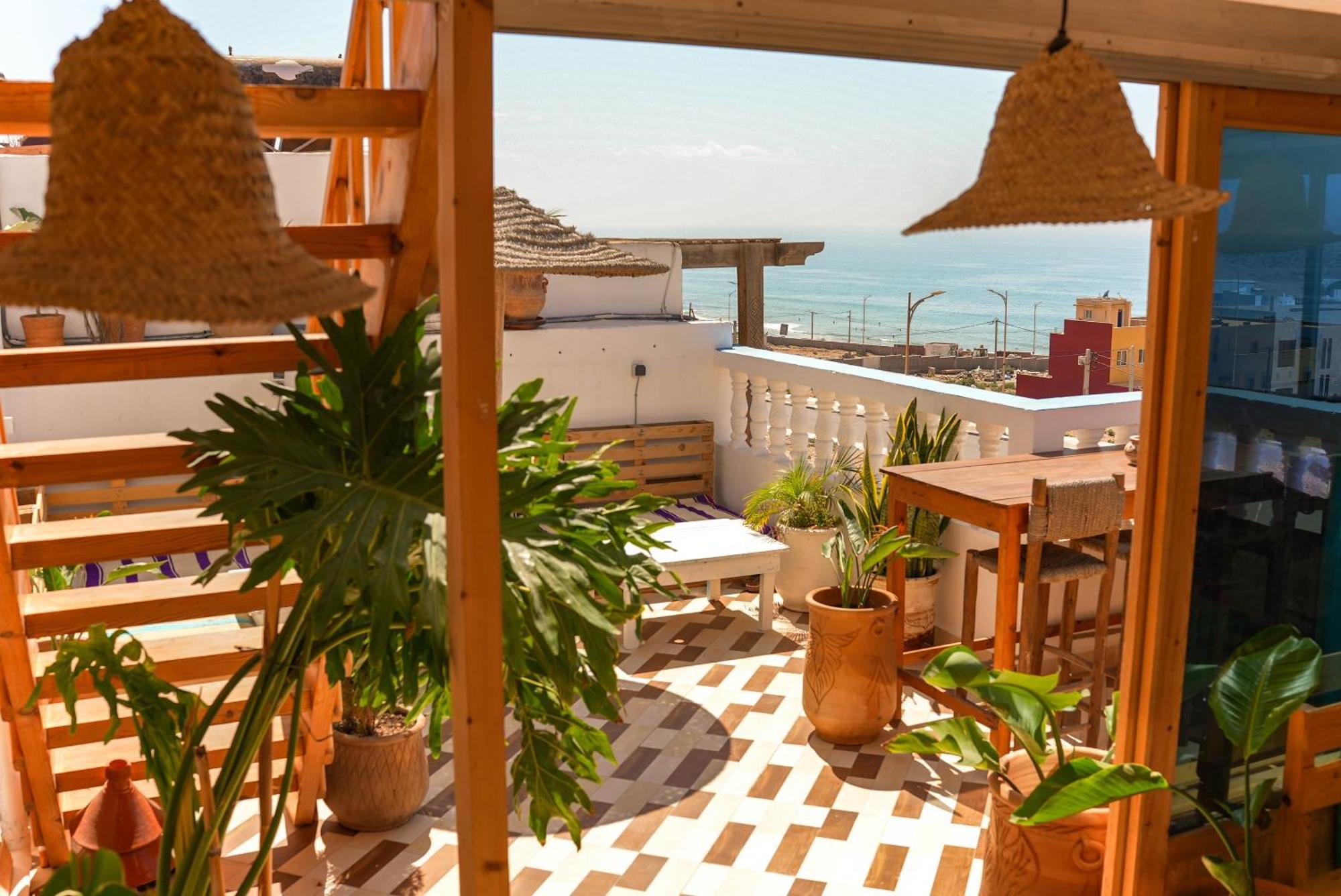 イムスワン Surf Break Morocco Bed & Breakfast エクステリア 写真