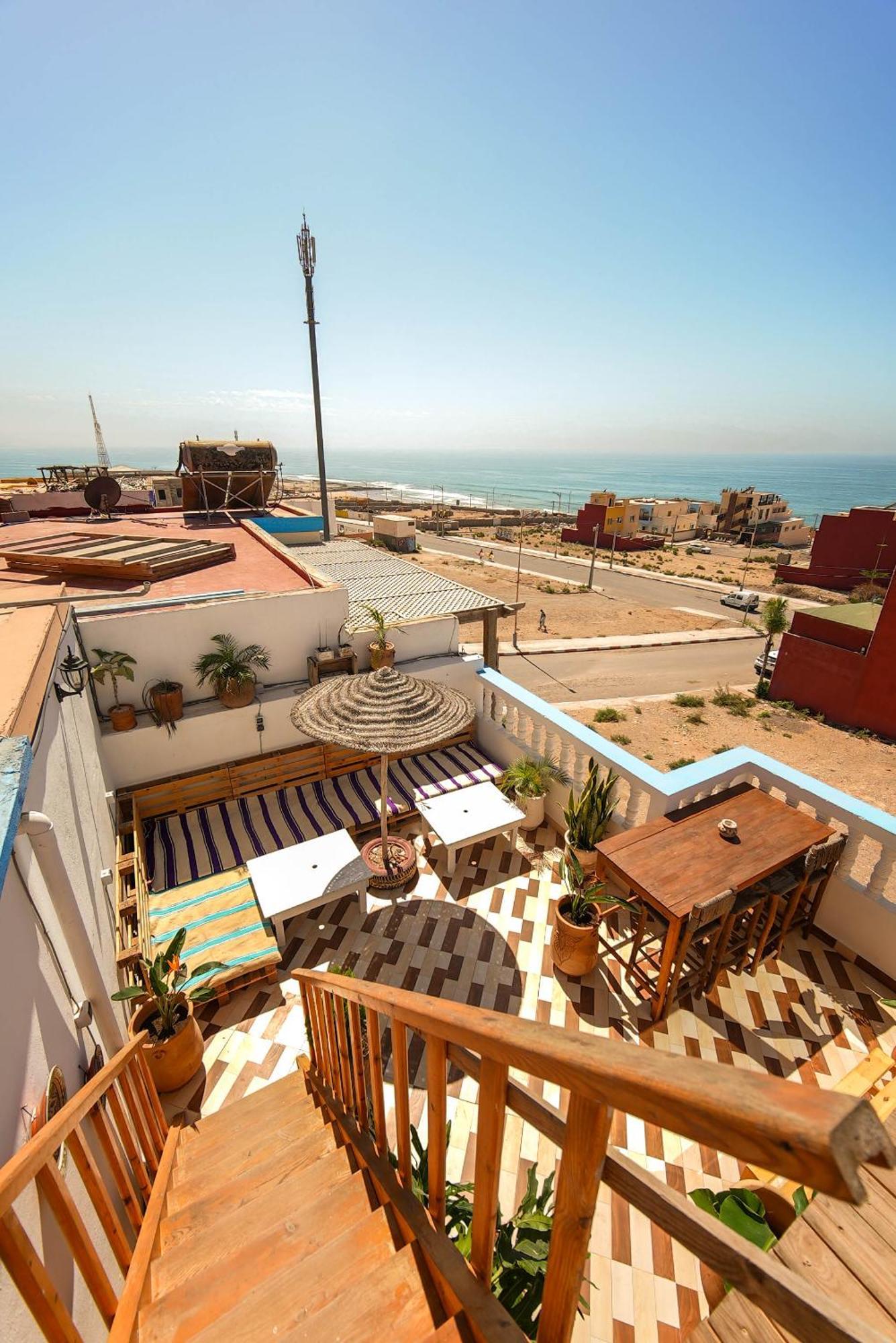 イムスワン Surf Break Morocco Bed & Breakfast エクステリア 写真